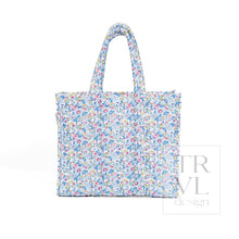 Load image into Gallery viewer, QUILTED GO GO TOTE - BRIDGEHAMPTON FLORAL - Tote Bags