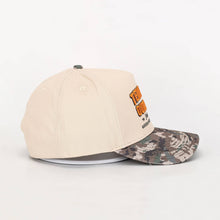 Load image into Gallery viewer, Tennessee Outfitters - Boondocks Hat - Creek Bed Camo
