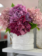 Load image into Gallery viewer, Faux Hydrangea Stems
